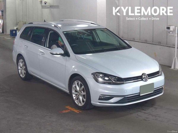 Volkswagen Golf Estate, Petrol, 2019, White