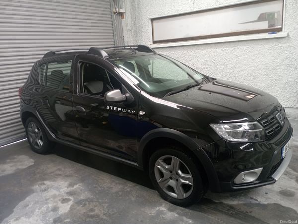 Dacia Sandero Stepway Hatchback, Diesel, 2018, Black