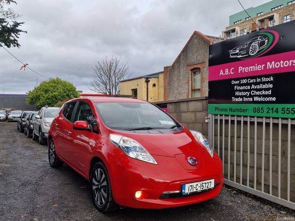 Nissan Leaf Hatchback, Electric, 2017, Red