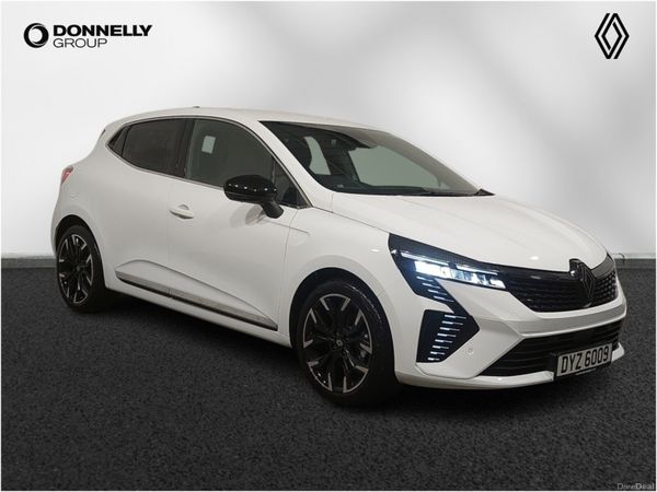 Renault Clio Hatchback, Petrol Hybrid, 2025, White