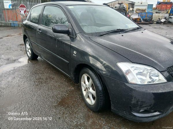 Toyota Corolla Hatchback, Petrol, 2002, Black