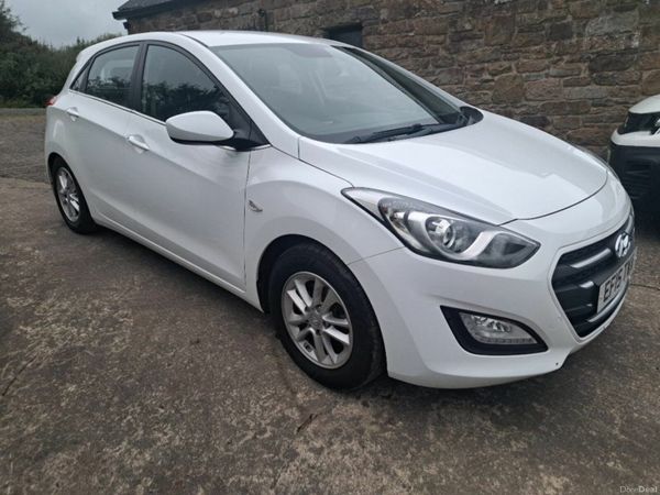 Hyundai i30 Hatchback, Diesel, 2015, White