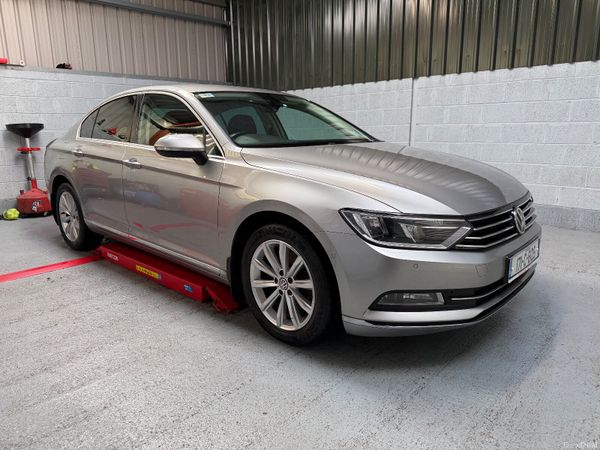Volkswagen Passat Saloon, Diesel, 2017, Grey
