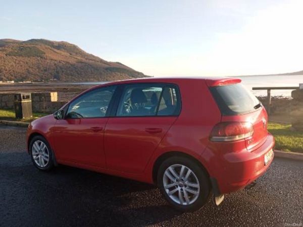 Volkswagen Golf Hatchback, Diesel, 2009, Red