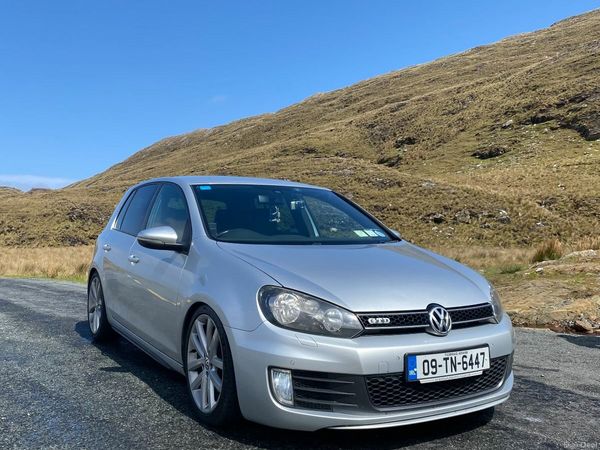 Volkswagen Golf Hatchback, Diesel, 2009, Silver