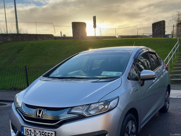Honda Fit Hatchback, Petrol Hybrid, 2015, Silver
