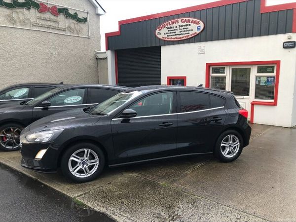 Ford Focus Hatchback, Diesel, 2020, Black