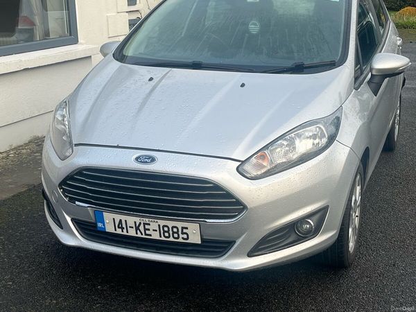 Ford Fiesta Hatchback, Diesel, 2014, Silver