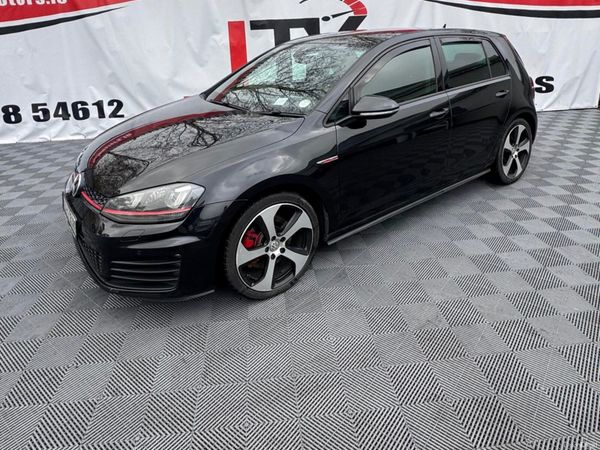 Volkswagen Golf Hatchback, Petrol, 2016, Black