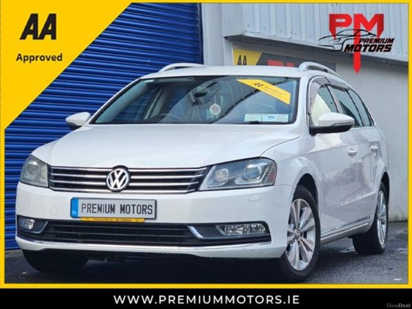 Volkswagen Passat Estate, Petrol, 2012, White
