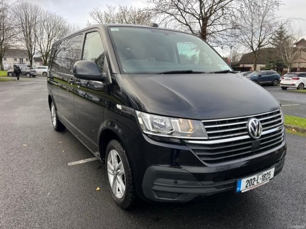 Volkswagen Transporter MPV, Diesel, 2020, Black