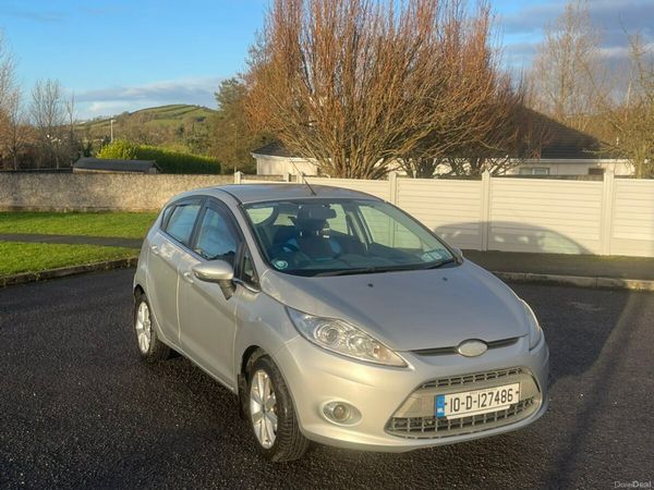 Ford Fiesta Hatchback, Petrol, 2010, Silver