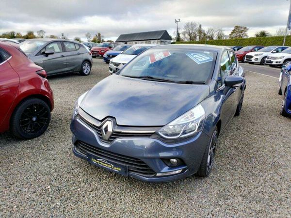 Renault Clio Hatchback, Diesel, 2019, Grey