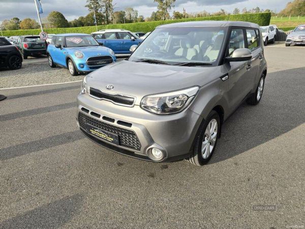 Kia Soul Hatchback, Diesel, 2016, Silver