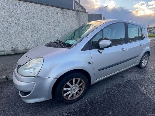 Renault Grand Modus MPV, Petrol, 2008, Silver
