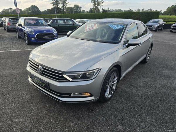 Volkswagen Passat Saloon, Diesel, 2016, Silver