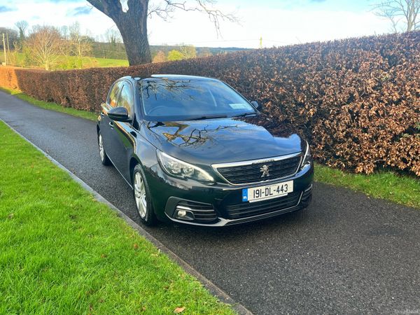 Peugeot 308 Hatchback, Diesel, 2019, Black