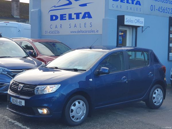 Dacia Sandero Hatchback, Petrol, 2018, Blue