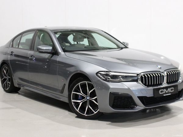 BMW 5-Series Saloon, Petrol Hybrid, 2020, Blue