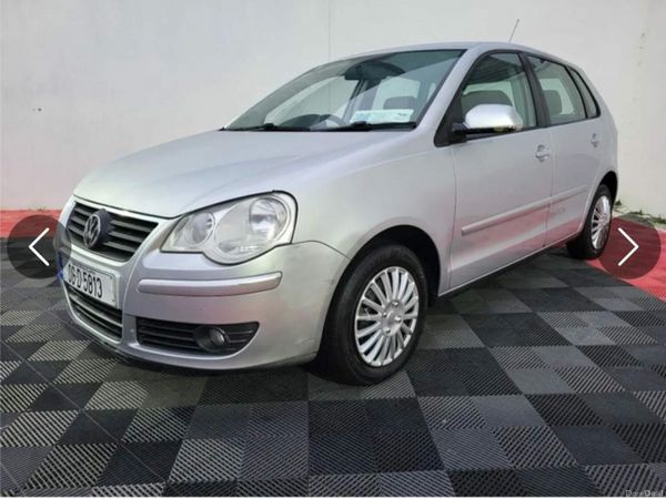 Volkswagen Polo Hatchback, Petrol, 2006, Silver