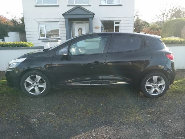 Renault Clio Hatchback, Diesel, 2014, Black