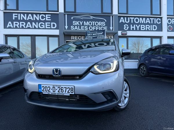 Honda Fit Hatchback, Petrol Hybrid, 2020, Silver