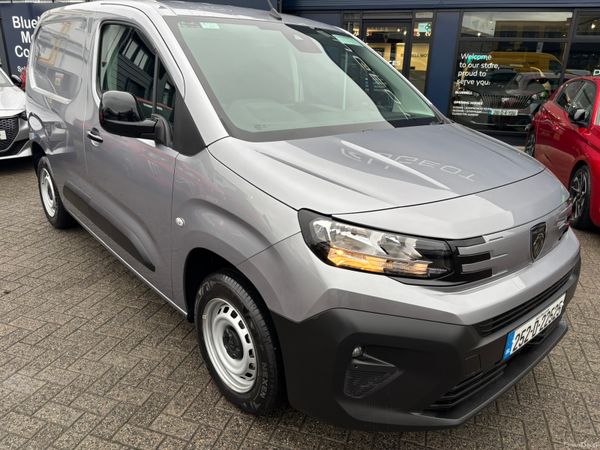 Peugeot Partner MPV, Diesel, 2025, Grey