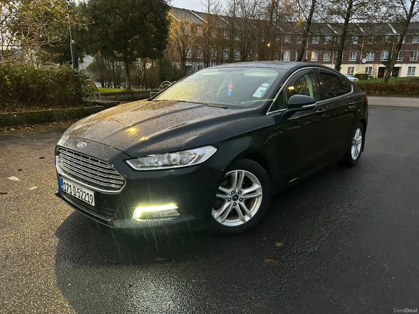 Ford Mondeo Hatchback, Diesel, 2017, Black