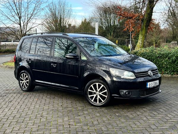 Volkswagen Touran MPV, Diesel, 2010, Black
