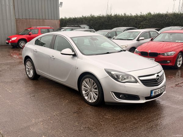 Opel Insignia Hatchback, Diesel, 2016, Silver