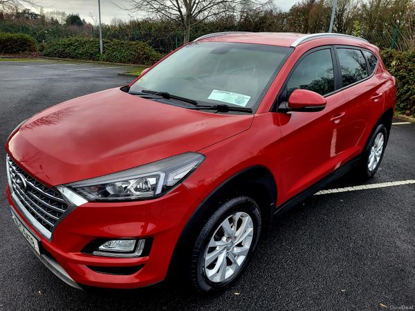 Hyundai Tucson SUV, Diesel, 2019, Red