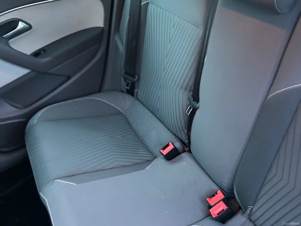 Volkswagen Polo Hatchback, Petrol, 2015, Black