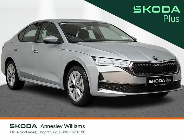 Skoda Octavia Saloon, Diesel, 2025, Silver