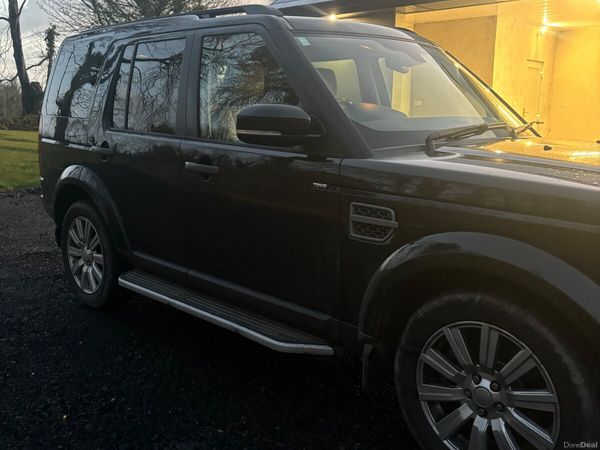 Land Rover Discovery SUV, Diesel, 2015, Black