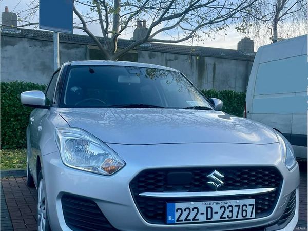 Suzuki Swift Hatchback, Petrol, 2022, Silver