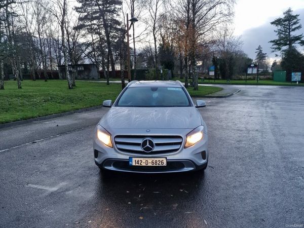 Mercedes-Benz GLA SUV, Diesel, 2014, Silver
