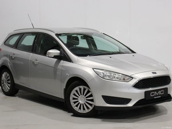 Ford Focus Hatchback, Petrol, 2017, White