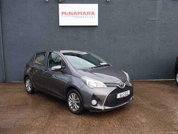 Toyota Yaris Hatchback, Petrol, 2016, Grey