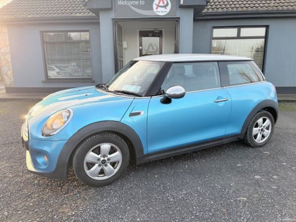 Mini One Hatchback, Diesel, 2015, Blue