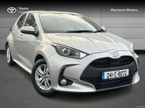 Toyota Yaris Hatchback, Petrol, 2024, Silver