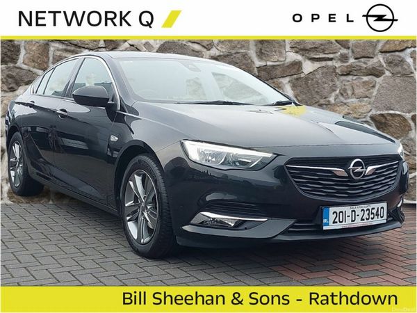Opel Insignia Hatchback, Petrol, 2020, Black