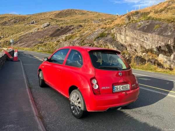 Nissan Micra Hatchback, Petrol, 2006, Red