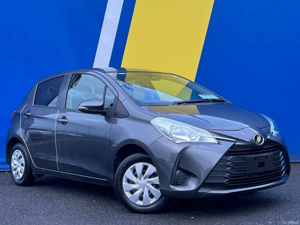 Toyota Yaris Hatchback, Petrol, 2018, Grey