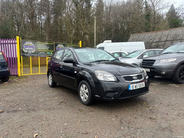 Kia Rio Hatchback, Petrol, 2010, Black