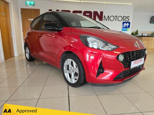 Hyundai i10 Hatchback, Petrol, 2023, Red