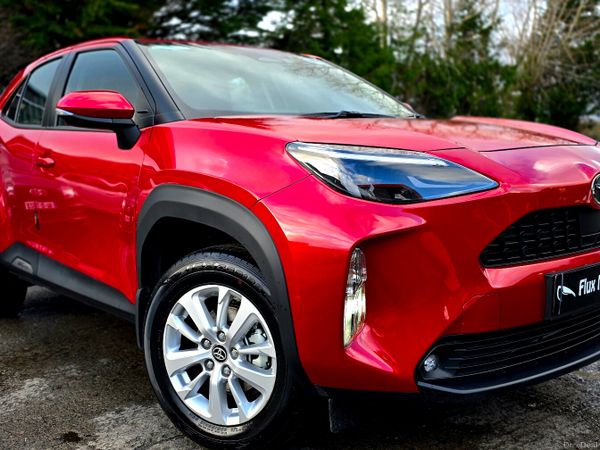Toyota Yaris Cross Hatchback, Petrol Hybrid, 2025, Red