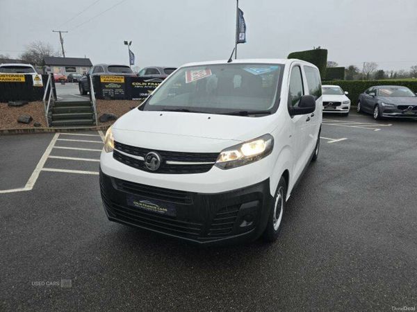 Vauxhall Vivaro MPV, Diesel, 2022, White