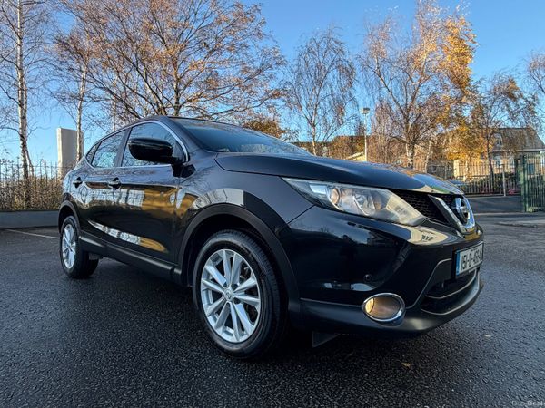 Nissan Qashqai Hatchback, Petrol, 2015, Black