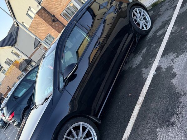 Volkswagen Golf Hatchback, Petrol, 2015, Black