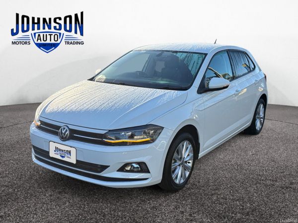 Volkswagen Polo Hatchback, Petrol, 2018, White